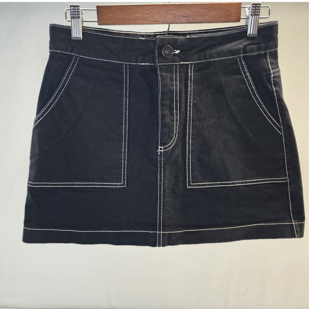 Zara TRF Collection Black Denim Mini Skirt‎ Contrast Stitching Pockets Sz M